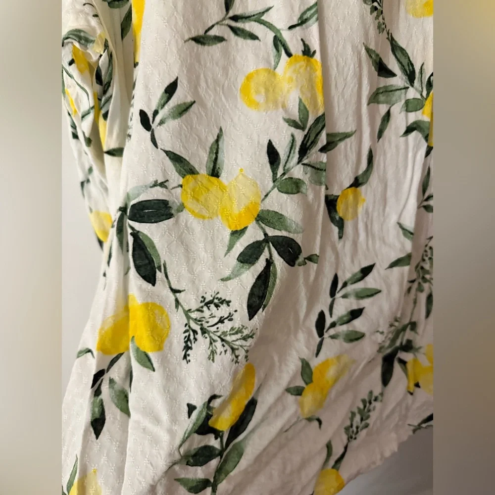 Torrid Top - Picture 6 of 6